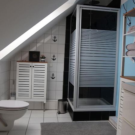 Privatzimmer Mit Eigenem Bad Und Kueche Burgwedel  Bagian luar foto